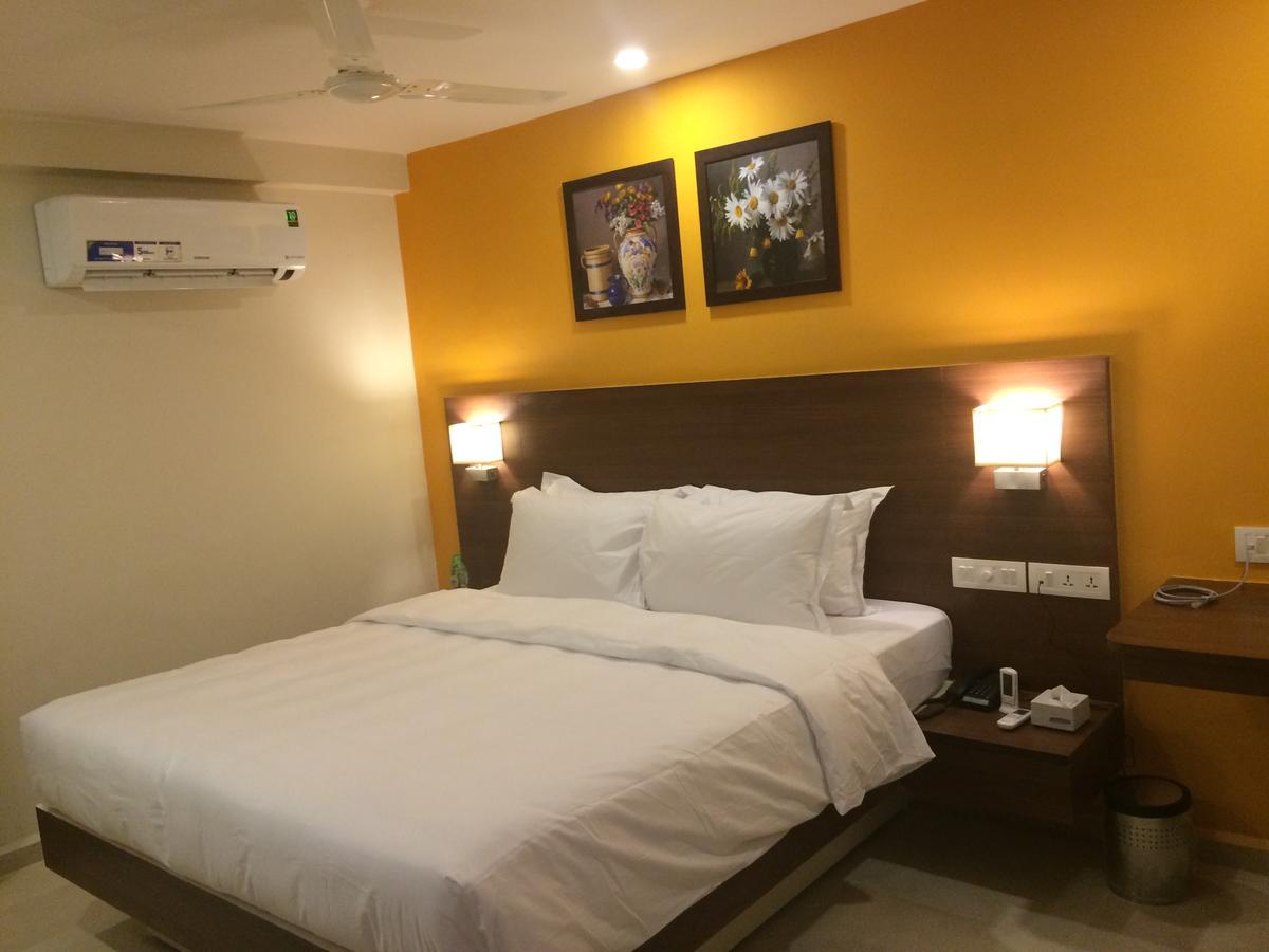 Best Western Alkapuri, Вадодара Екстер'єр фото